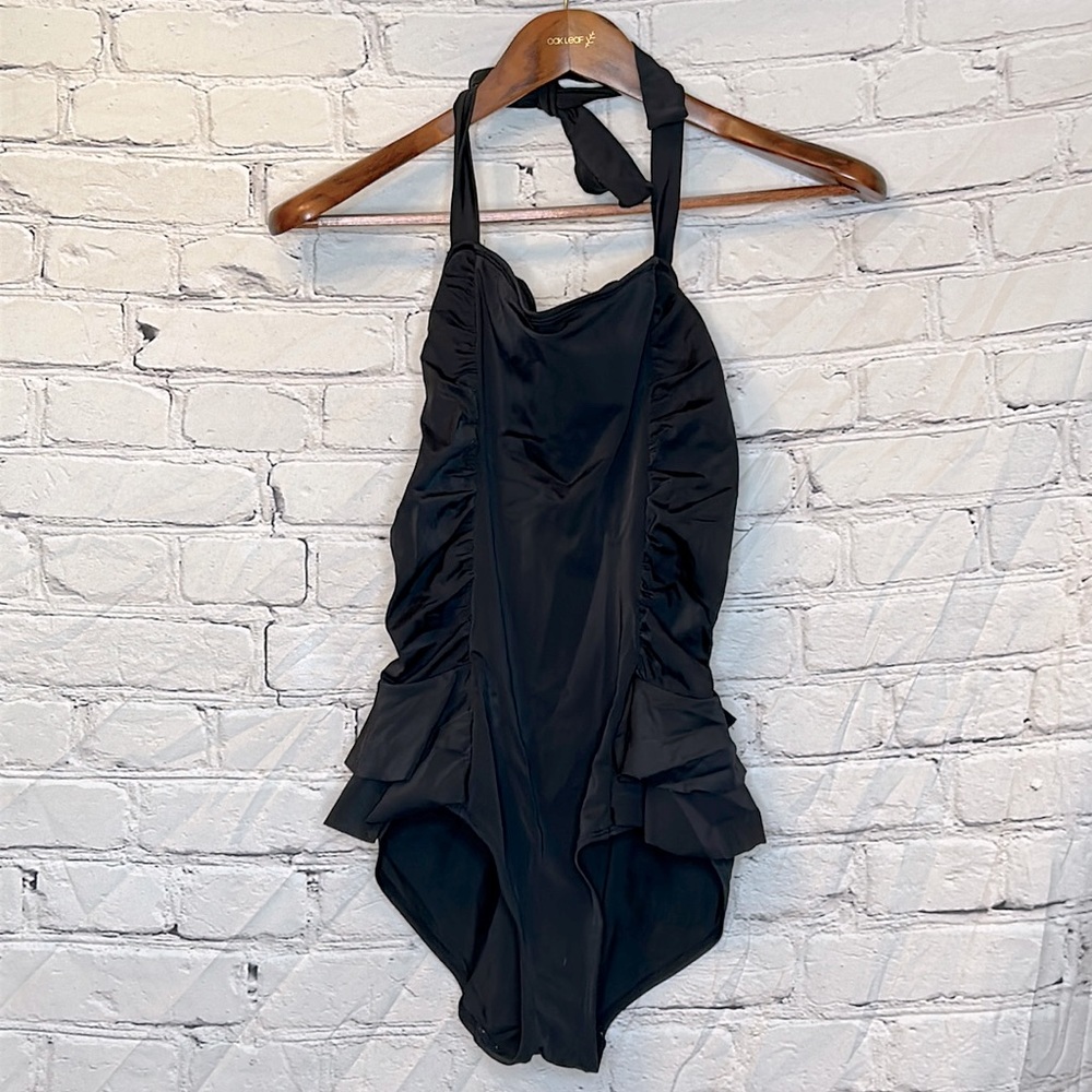 Jaclyn Smith Halter-Style Black One-Piece Swimsuit Size 6 Excellent Condition